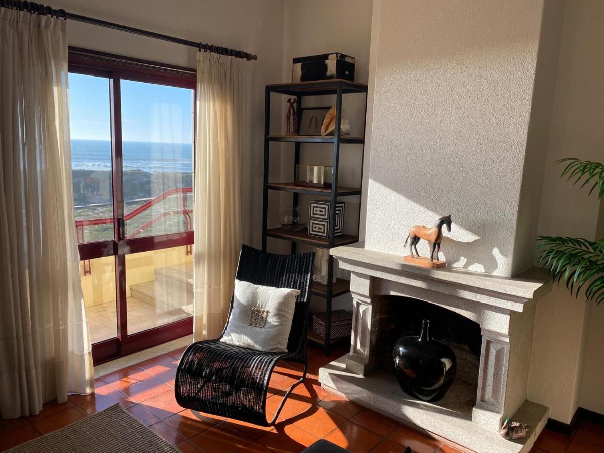 Beachfront Apartment With Swimming Pool منديلو المظهر الخارجي الصورة