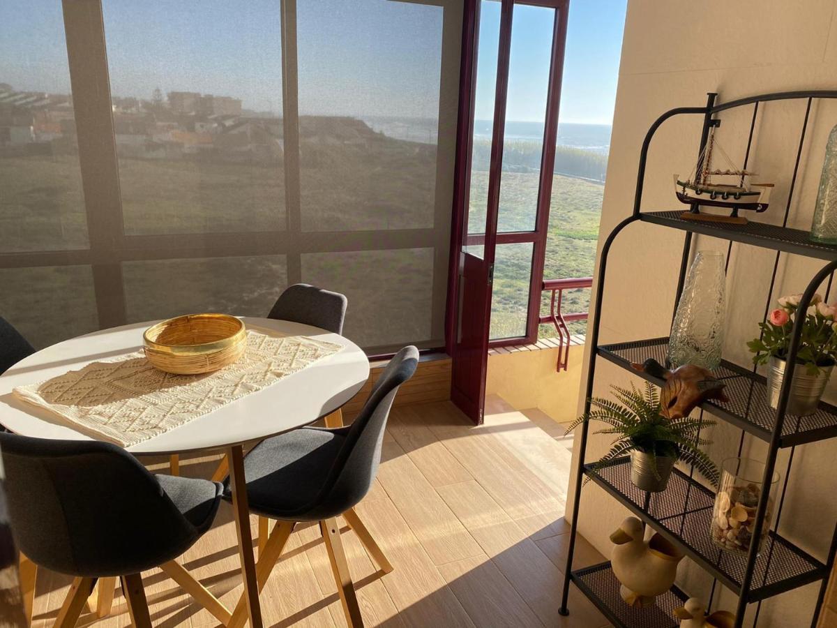 Beachfront Apartment With Swimming Pool منديلو المظهر الخارجي الصورة